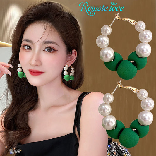 1 Pair Fashion Women Hoop Earrings Quality Acrylic Faux Pearl Retro Earrings Best Birthday Gift E1498