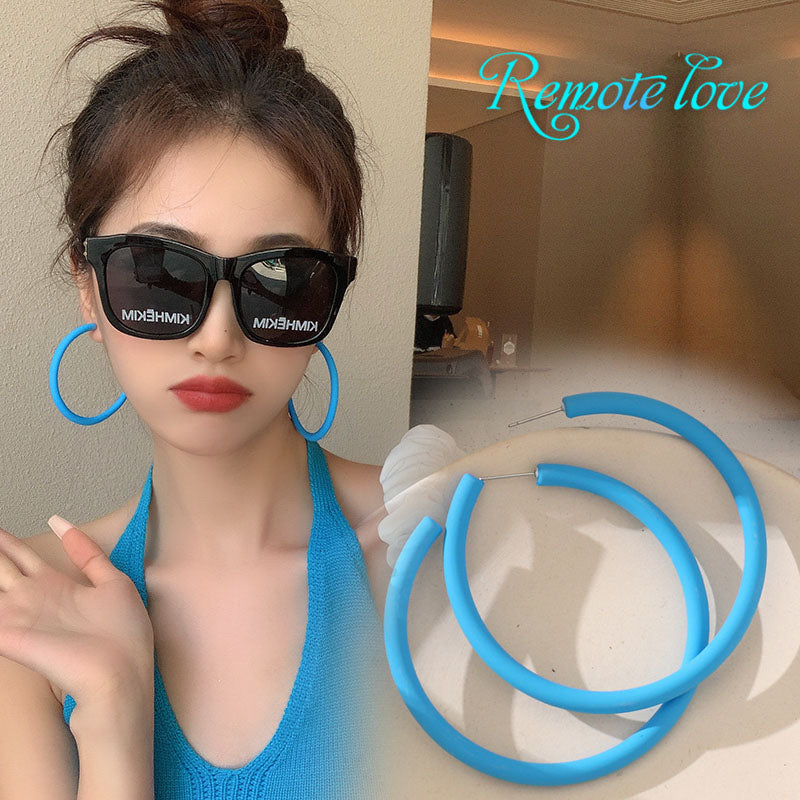 1 pair fashion simple hoop earrings quality acrylic candy color C-shape earrings new jewellery best birthday gift E1642