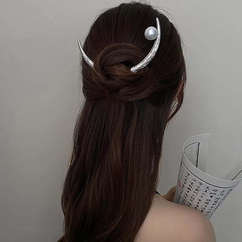 1 Piece Simple Women Hairpin Crescent Moon Hair Clip High Quality Hair ClawsElegant Hair Accessories T1502