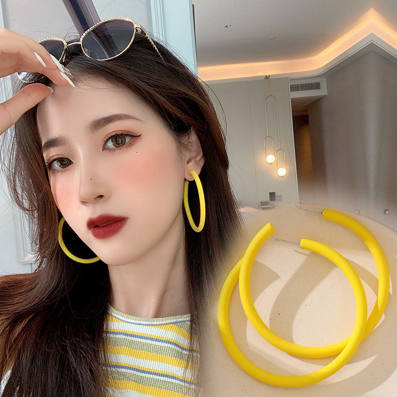 1 pair fashion simple hoop earrings quality acrylic candy color C-shape earrings new jewellery best birthday gift E1642