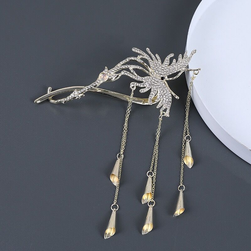 1 Piece Fashion Women Hair Claw Clip Tassels Butterfly Rhinestone Hair Clip High Quality Elegant Hair Accessories T1528